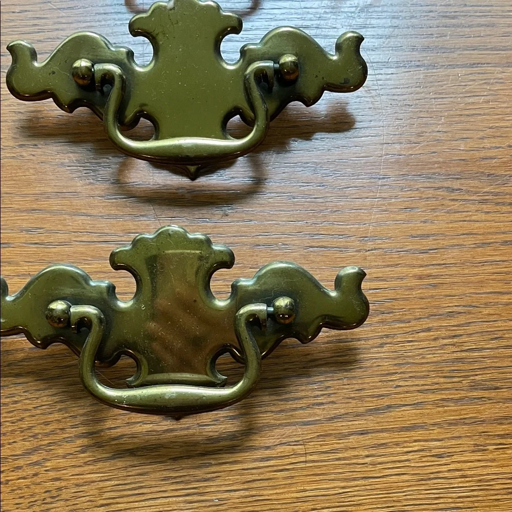 Vintage large Brass Drawer Pulls - Set of 8